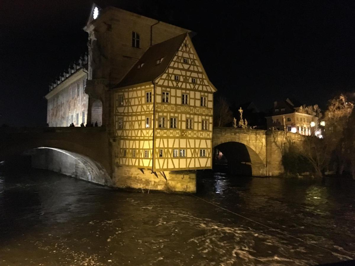 Ferienwohnung Franken Hallerndorf エクステリア 写真