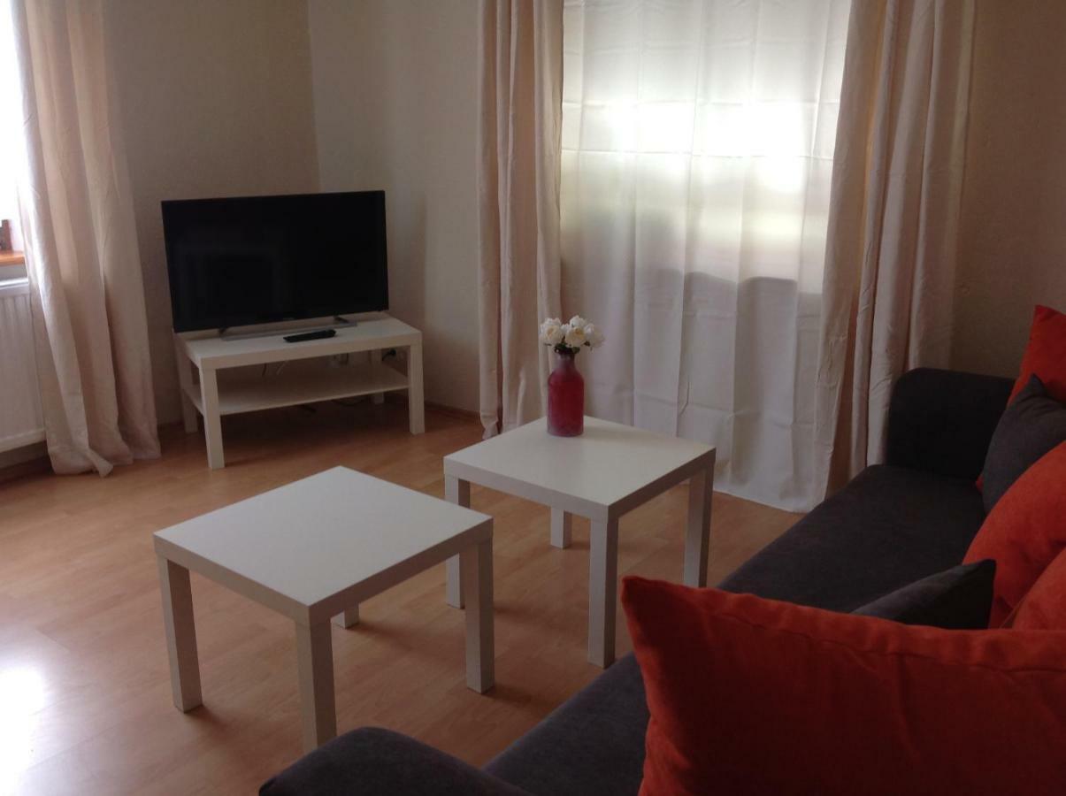 Ferienwohnung Franken Hallerndorf エクステリア 写真